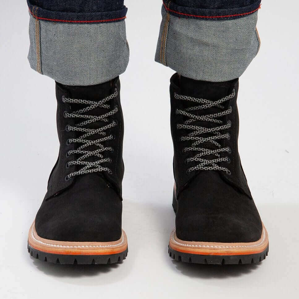 Tobacco Maverick Boots - Matte Black