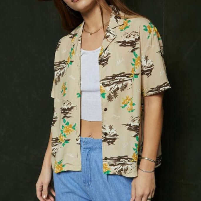 Brixton Bunker Paradise S/S Woven Safari Female Model Unbuttoned